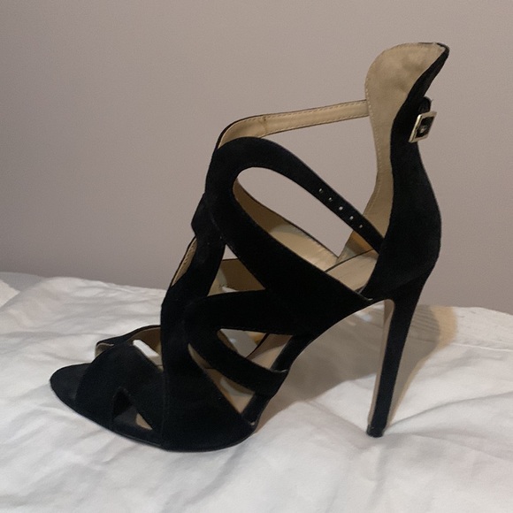 New with tags Black genuine suede Zara heel. Size 41 (womens 10) - Picture 2 of 6